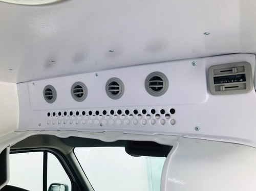 Imagem 12 de 14 de Nova Renault Master Ambulancia Uti L3h2