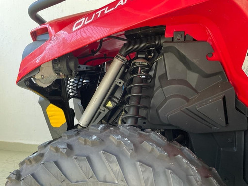 Imagem 9 de 11 de Quadriciclo 4x4 Can-am Outlander 570 Brp C/ Capaimpermeavel