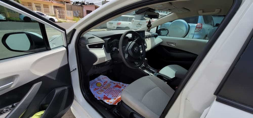 Imagen 15 de 15 de Toyota Corolla Le