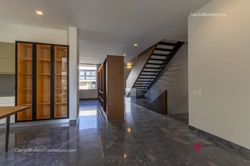 Casa De Lujo Nueva Puerta Las Lomas En Venta