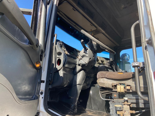 Imagem 5 de 11 de Scania R 124 400 6x2 Ano 2005