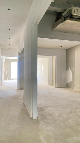 Casa Comercial En Alquiler En El Viñedo (ac)