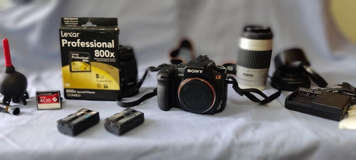 Imagen 2 de 9 de Equipo De Fotografía Con Cámara Sony Alpha 350 + Accesorios