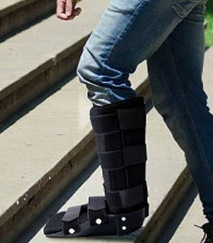 Imagem 3 de 3 de Bota Ortopédica Imobilizadora Curta Robo Foot 33 A 46
