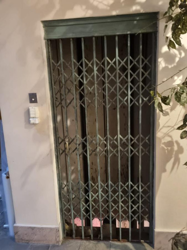 Imagen 3 de 14 de Edificio Comercial -edificio, Subsuelo 3 Pisos,ascensor, 603 M2 Edificados, A Pasos De 18 De Julio !!