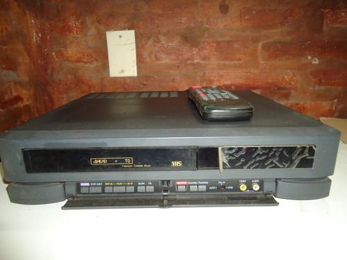 Video Casetera Philco Vcr 2423 C/control Remoto