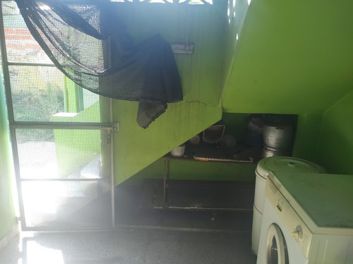 Casa 4 Ambientes Con Cochera