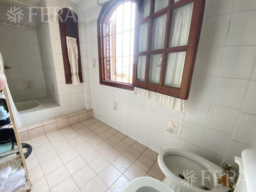 Imagen 17 de 21 de Venta Casa 4 Ambientes Con Jardín, Cochera Y Gran Fondo Libre Con Piscina En Don Bosco (30204)