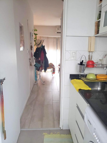 Imagen 7 de 16 de Excelente Monoambiente Divisible Con Balcón - Caballito