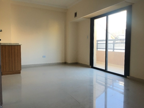 Imagen 3 de 10 de Semipiso En Venta En Lanus Oeste