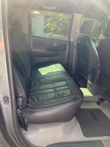 Toyota Hilux 4x4 Srv
