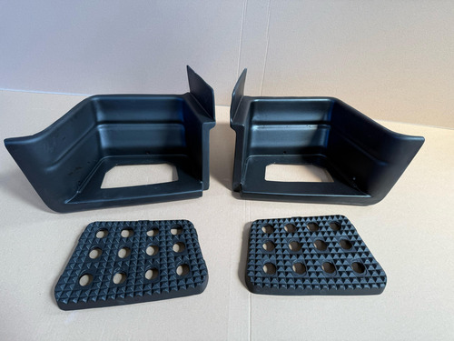 Kit Estribos Con Pisaderas P/ Iveco Tector Attack Cursor 330 Izquierdo Y Derecho