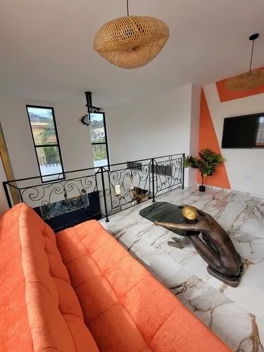 Casa Paraíso 2 A Estrenar