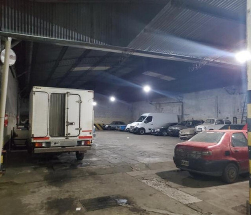 Imagen 6 de 7 de Alquiler Galpón 700 M2 En La Mejor Zona Comercial De Merlo