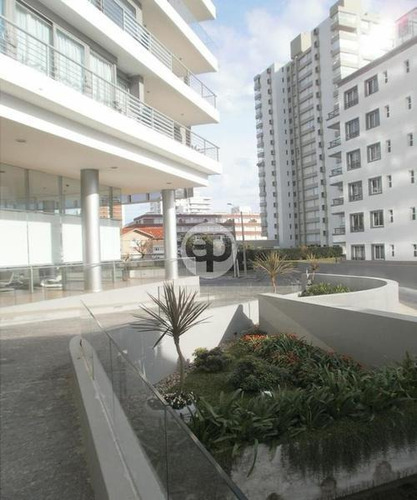 Apartamento En La Brava!