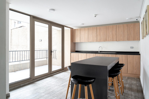 2d-2b Arriendo Metro Santa Isabel