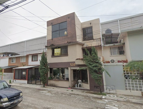 Sk01- Casa En Remate Bancario En C. Usumacinta, Miramar, Tuxtla Gutierres, Chis. (65% Debajo De Su Valor Comercial, Solo Recursos Propios)