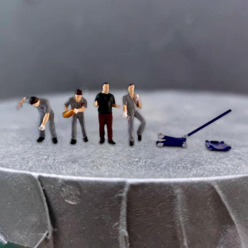 4 Figuras De Diorama A Escala 1/64 Para Kits De