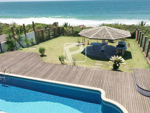 Imagem 1 de 15 de Casa Em Balneário Camboriú - Praia Do Estaleirinho - 6570
