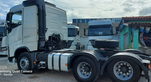 Imagem 3 de 14 de Volvo Fh460 6x4 2015/2016
