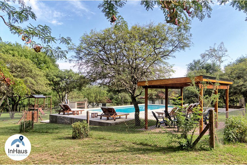 Complejo De Cabañas En Villa General Belgrano - Henin