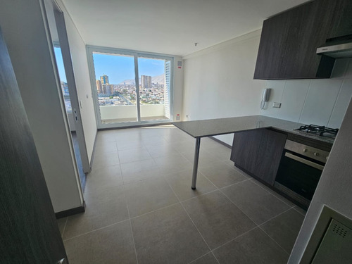 Arriendo Excelente Departamento Nuevo . Edificio Paradise