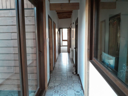 Linda Casa Ubicada En Excelente Condominio De Puer...