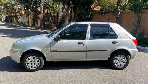 Ford Fiesta Street 1.0 2004 Prata 4 Portas Ar Condicionado