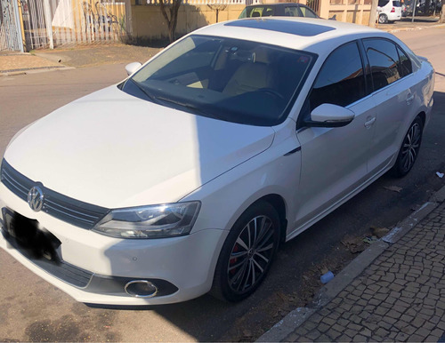 Volkswagen Jetta 2.0 Tsi Highline 4p