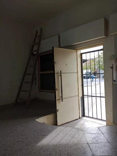 Casa Multifamiliar En Venta - 272mts2 - Nueva Pompeya