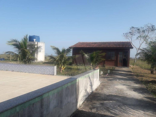 Imagem 3 de 4 de Sítio À Venda, 9846 M² Por R$ 450.000,00 - Centro - Carapebus/rj - Si0001