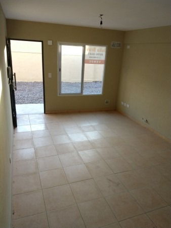 Venta Departamento 2 Ambientes Con Cochera En Moron