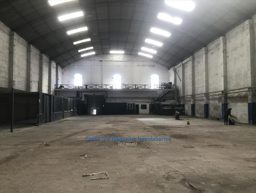 Imagen 4 de 12 de Venta Local Industrial Con Renta Galpon Deposito Garaje Cw180812