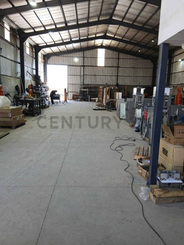 Century21lopez Alquila Galpon Con Oficina Zona Industrial En Coquimbito Maipu