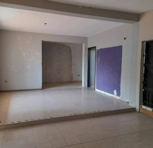 Imagen 14 de 16 de María Meléndez Vende Casa Comercial Para Remodelar La Viña