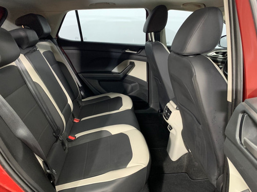 Volkswagen Taigun 1.0 Tsi Highline At