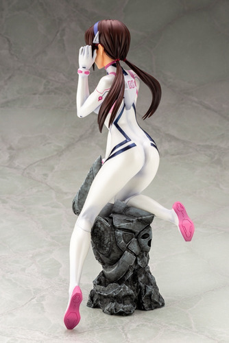 Mari Makinami Illustrious White Plugsuit Evangelion 3.0 + 1