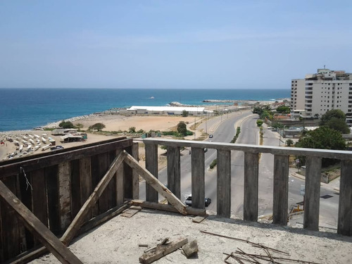 Edificio En Venta En Caribe, La Guaira