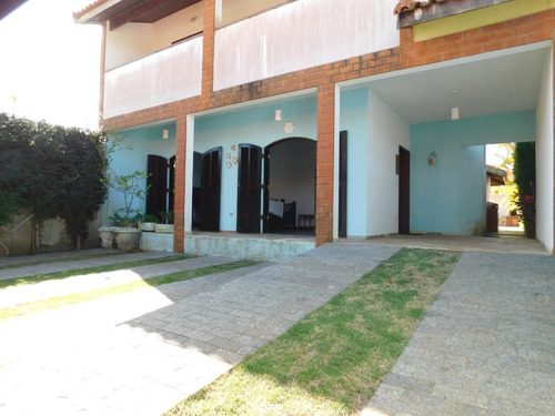 Imagem 2 de 14 de Casa Mobiliada Com Piscina À Venda Na Praia De Peruíbe.