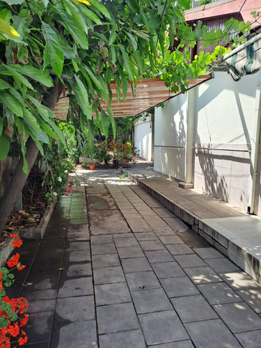 Estupendo 525mt2 2 Casas, Resid/comerc Av Macul/av. Quilín