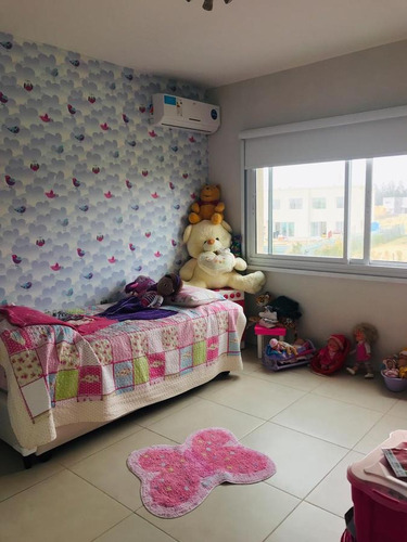 Imagen 23 de 30 de Casa En Venta En Barrio San Gabriel 4 Dorms Y Piscina