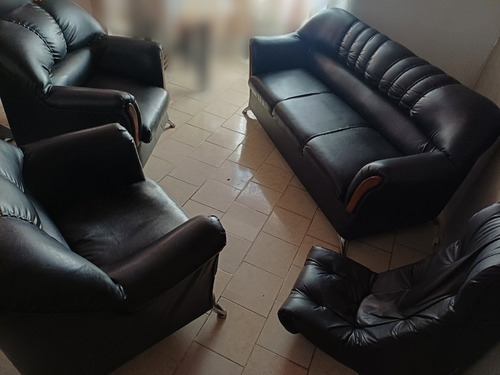 Juego De Muebles Semicuero Usados