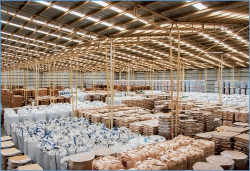 Imagen 3 de 4 de Bodega Rta 1,200 - 1,800m2 Espuela Ffcc El Marquesqro