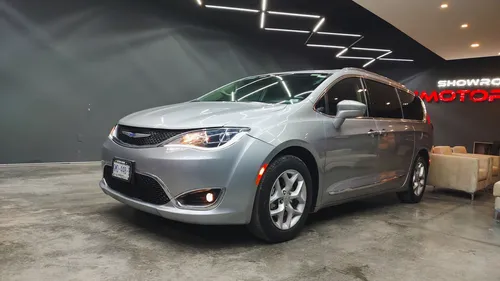 Chrysler Pacifica 2019