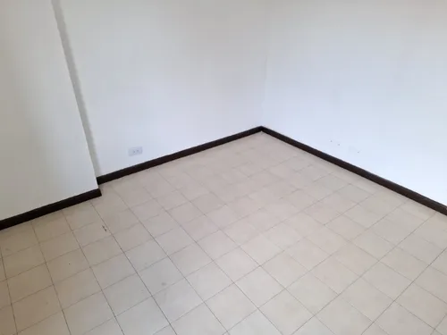 Apartamento En Venta Ubicado En Medellin Sector Carlos E Restrepo (25323).