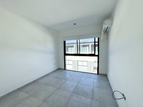Dúplex En Venta En City Bell