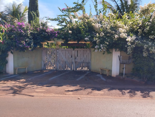 Casa Com 4 Quartos, 322 M², À Venda Por R$ 480.000 - Vila São José - Ribeirão Do Sul/sp
