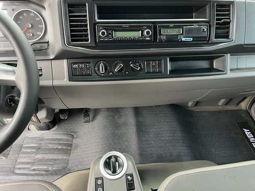 Vw 11.180 Delivery Prime Ano 2021/22 Volkswagen - Carroceria