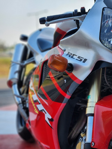 Imagen 23 de 25 de Honda Vtr 1000, Cbr, Sp1, No Yamaha R1, No Ducati, R6 Jc