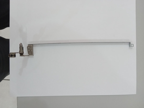 Bisagra Izquierda Toshiba C655d-s5518 (Usado)